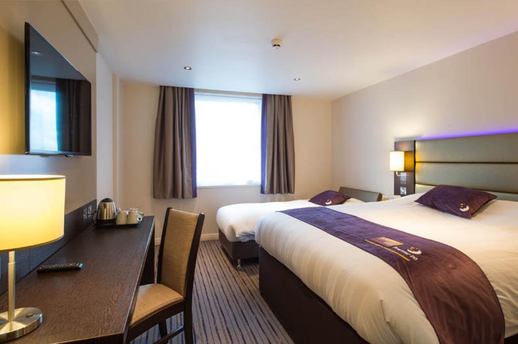 Premier Inn Dundee North Rum bild