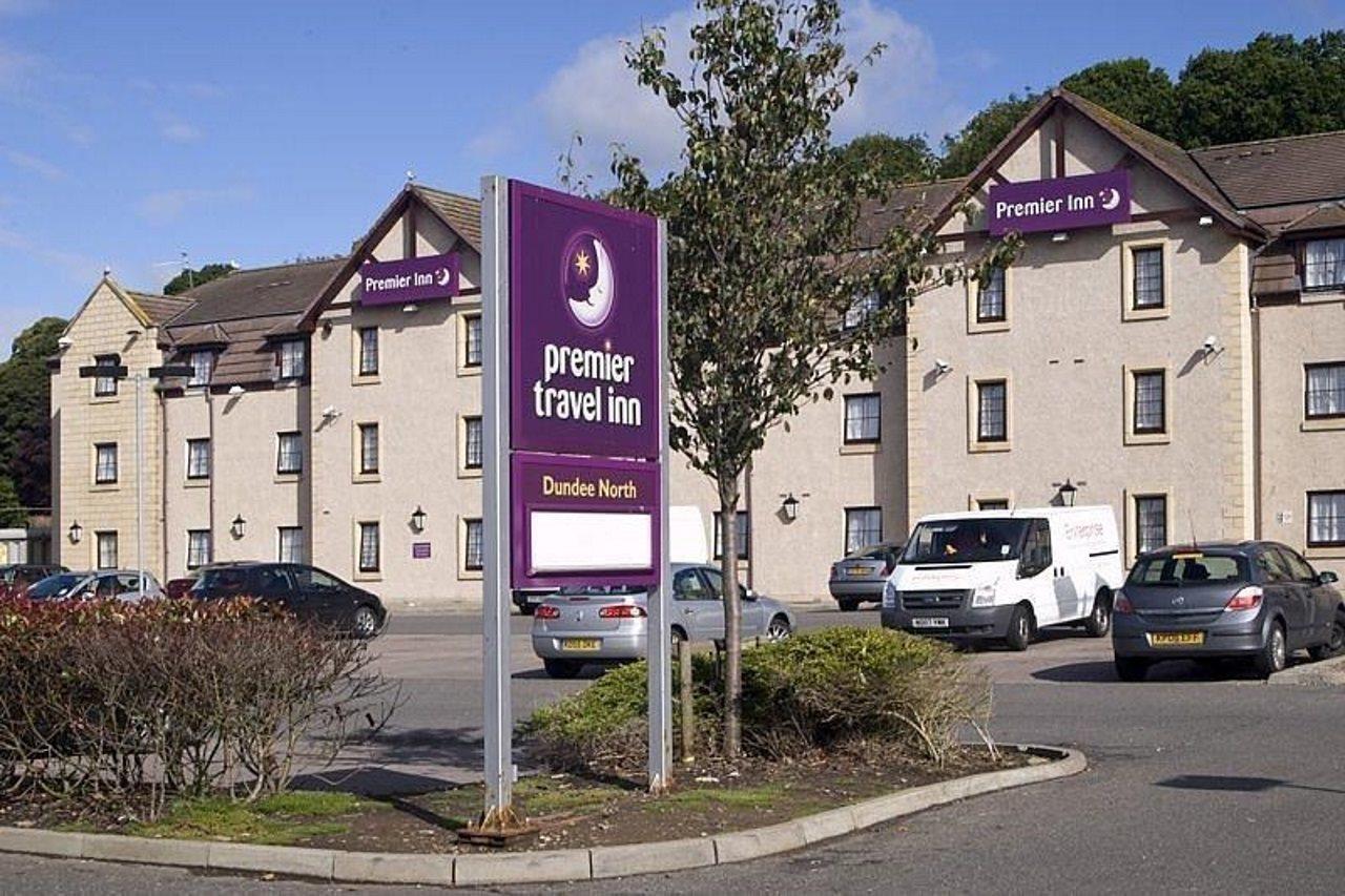Premier Inn Dundee North Exteriör bild